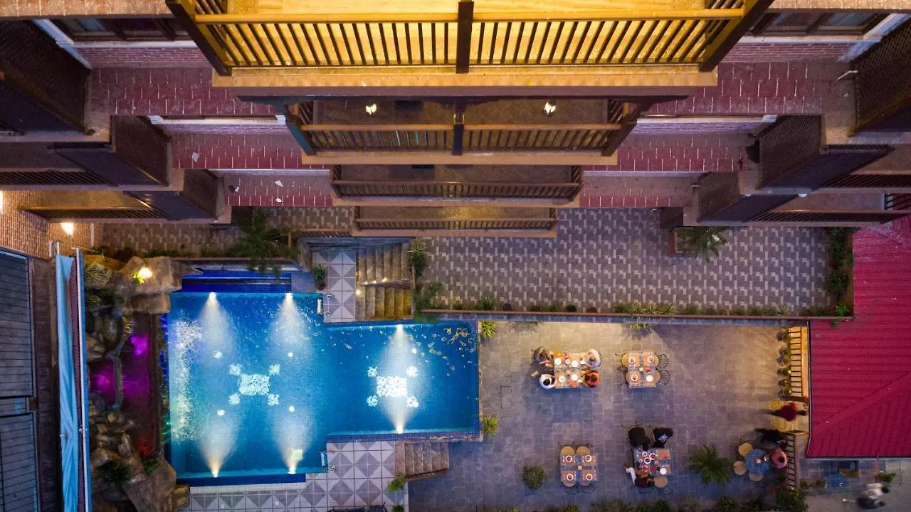 Hotel Manang location