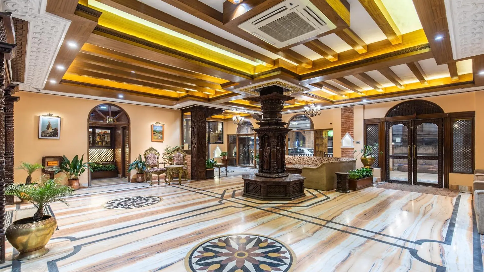 קטמנדו Hotel Manang